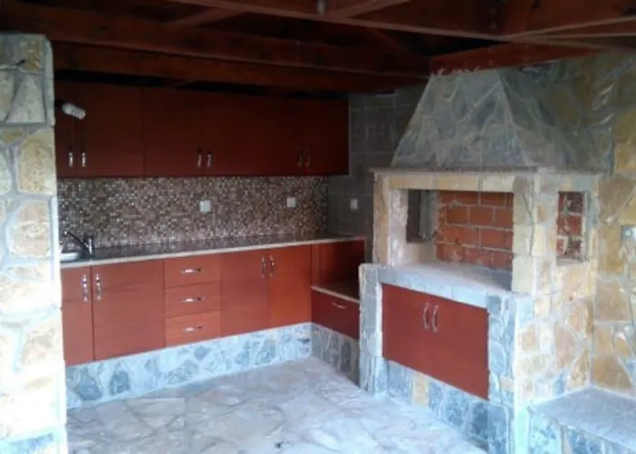 Xristos Kalogeris Villa Ksamil